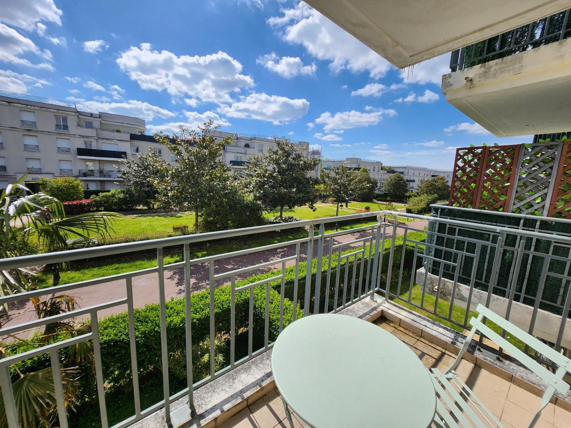 5' Disneyland Cozy Appartment Montévrain Exteriér fotografie